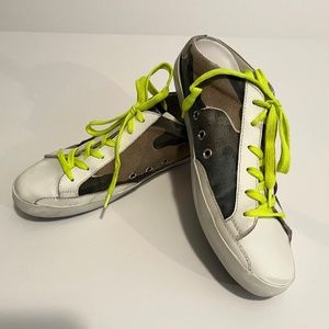 Golden Goose Canvas Superstar Slip-Ons with Black Leather Star US 11/EU41